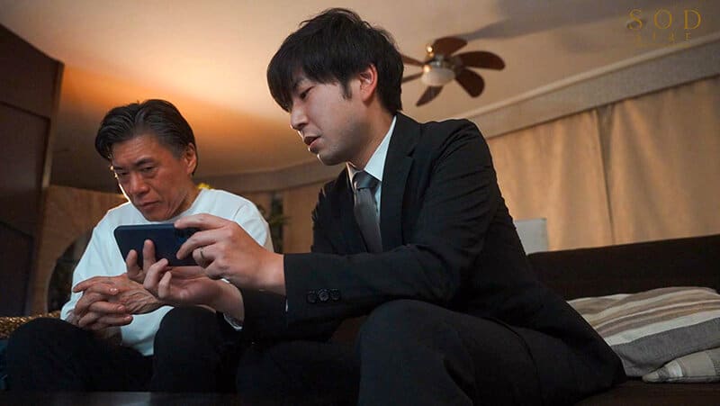 ดูหนัง av ผัวโรคจิตให้หมอนวดมาเย็ดเมียเสียน้ำกระจาย STARS-822 1