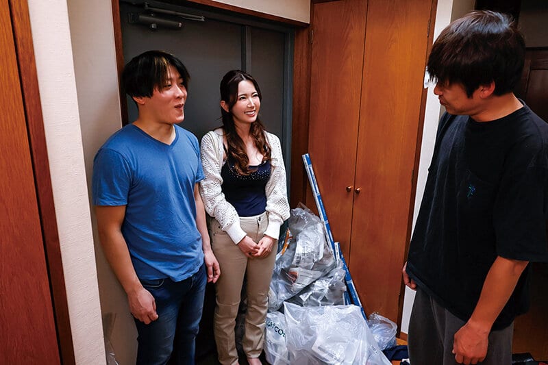 หนังxญี่ปุ่น เมียน้องชายทำความสะอาดให้เห็นตูดใหญ่จับเด้า NKKD-303 1