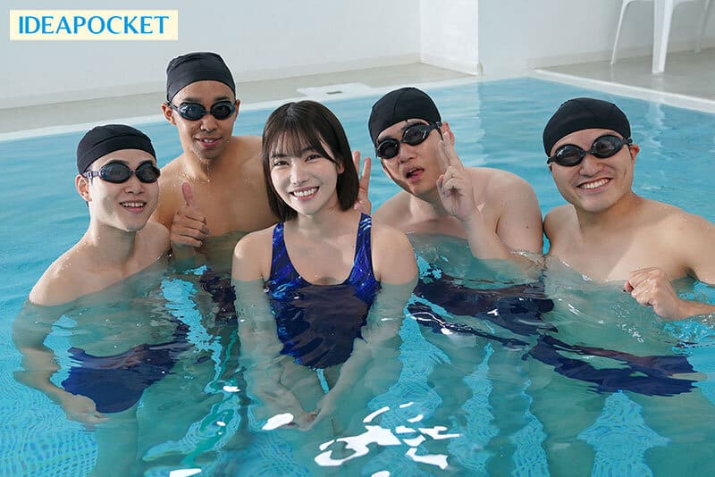 หนังโป๊ญี่ปุ่น โค้ชชมรมว่ายน้ำโดนดิวเรียงคิวสะเด้า IPZZ-242 1
