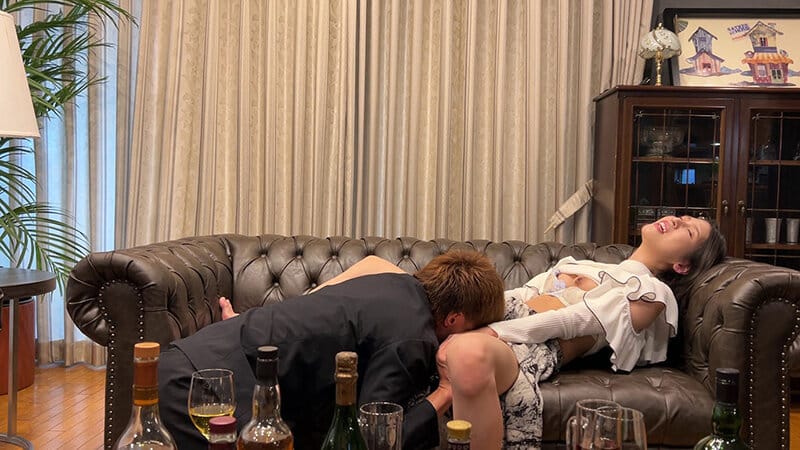 หนังav สามีลีลาไม่เด็ดเลยต้องเย็ดกันรุ่นน้อง MILK-207 2