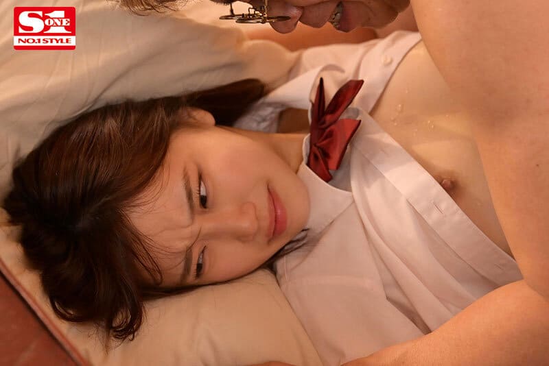 หนังเอวี หลานสาววัยรุ่นกับลุงวัยหื่น SONE-316 2