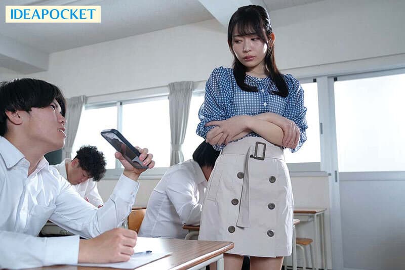 หนังavญี่ปุ่น ครูสาวโดนรุมเสียวกระเจี๊ยวนักเรียนเลว IPZZ-384 1