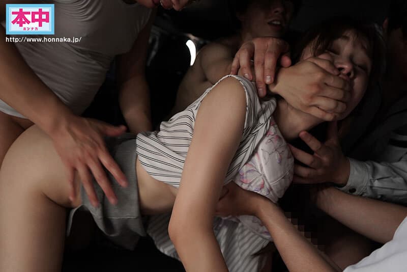 หนังโป๊av รถไฟลีลาร้อนแรงของสาวบั้นท้ายสุดเย้ายวน HMN-655 3