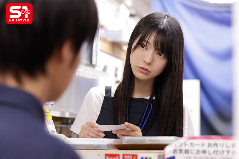 หนังโป๊ญี่ปุ่น แอบเสียวกับสาวเคาน์เตอร์ร้านเช่าแผ่น SNOS-029 1