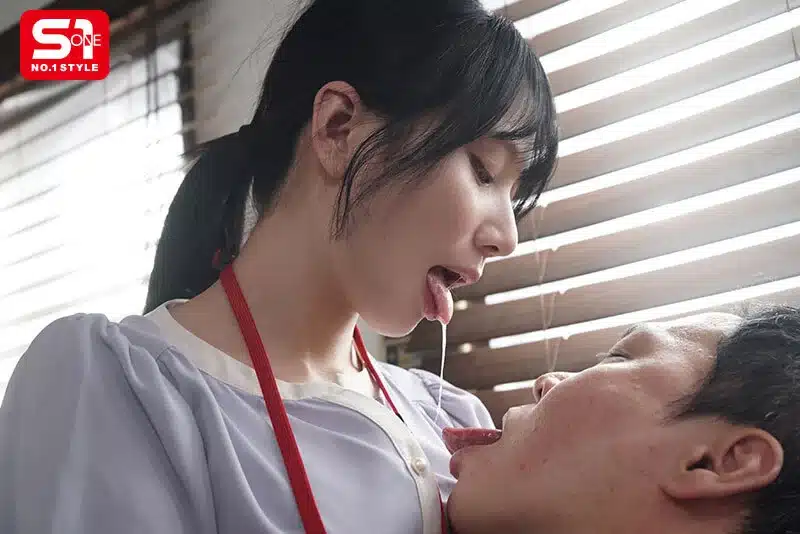 ดูหนังโป๊ เมื่อพนักงานสาวขี้อายโดนจูบสุดหื่น SNOS-318 2