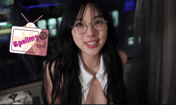 ดูหนังโป้ สาวอาหมวยใส่แว่น Elle Lee